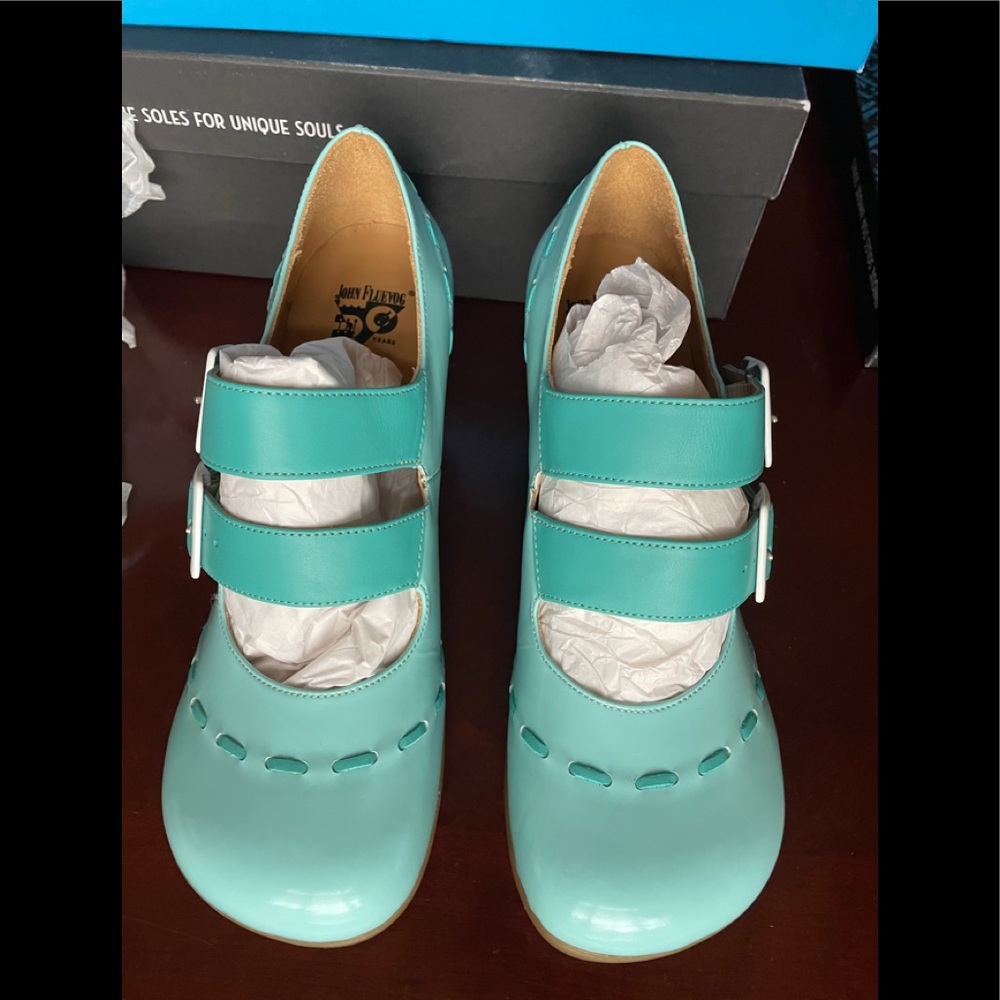 LIMITED EDITION Fluevog OPERETTAS CAVALIERI BNIB